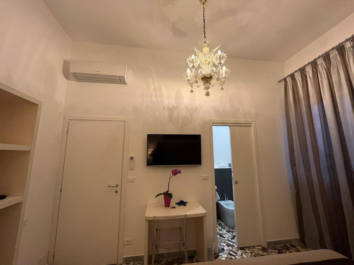 Al Mare 54 Luxury Guest House Lido di Camaiore Esterno foto