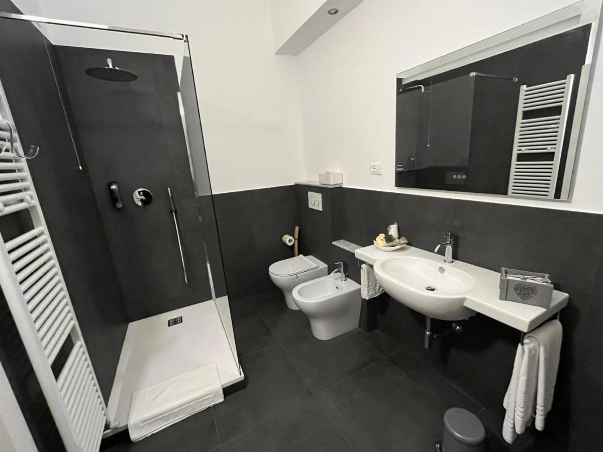 Al Mare 54 Luxury Guest House Lido di Camaiore Esterno foto